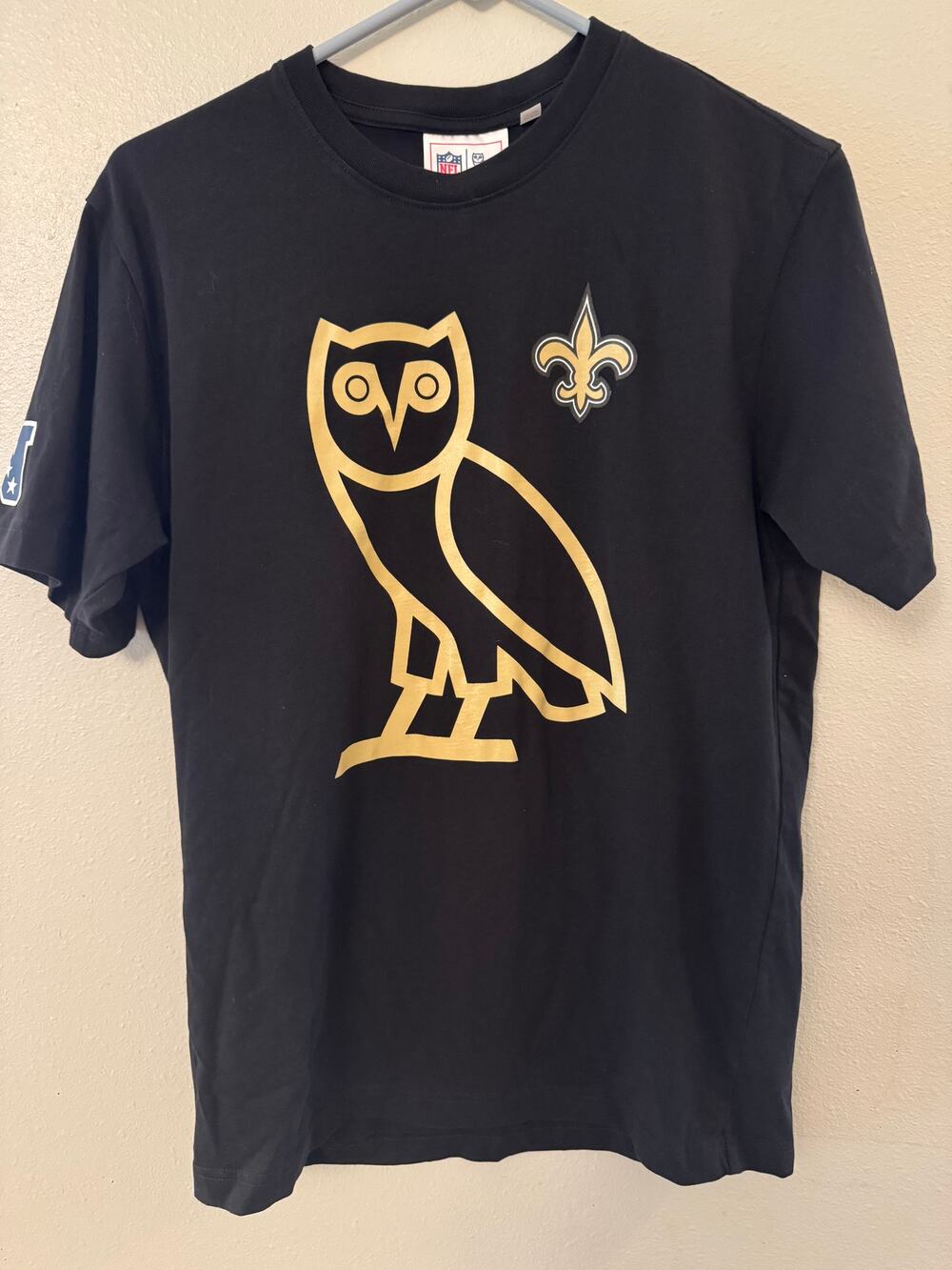 October's Very Own x NFL New Orleans Saints Owl t-shirt men's XS NWOT